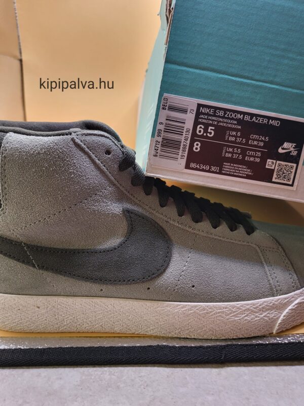 Nike SB Zoom Blazer Mid "Jade Horizon" - Image 2