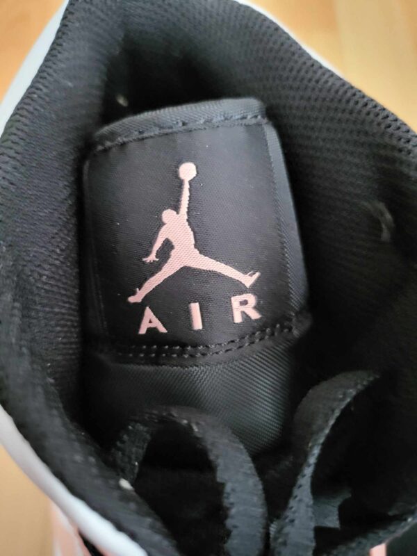 Air Jordan 1 Mid 'Crimson Tint' - Image 4