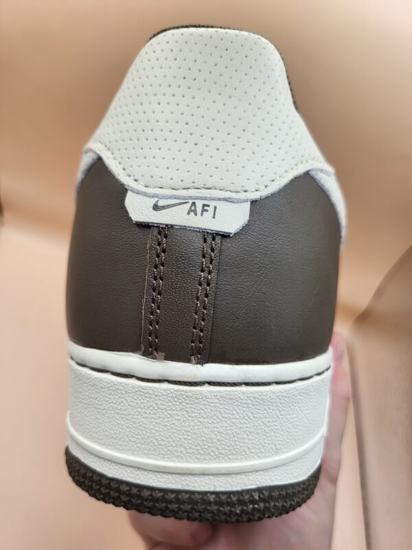 Nike Air Force 1 Low '07 Craft Dark Chocolate - Image 5