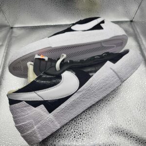Sacai x Nike Blazer Low  'Black Patent'