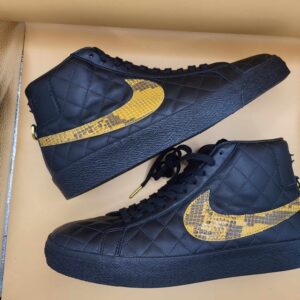 Supreme x Nike SB Blazer Zoom Mid QS 'Black Snakeskin'