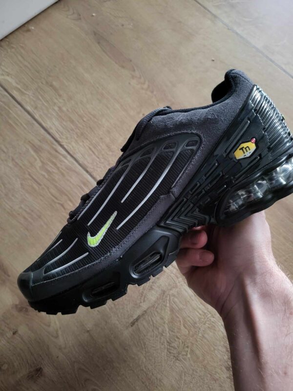 Nike Air Max Plus III 'Black/Volt' - Image 2