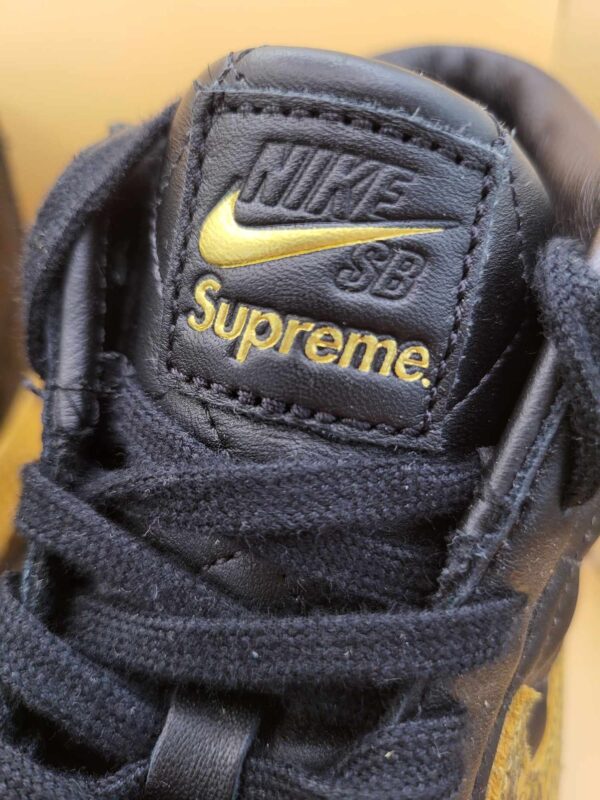 Supreme x Nike SB Blazer Zoom Mid QS 'Black Snakeskin' - Image 3