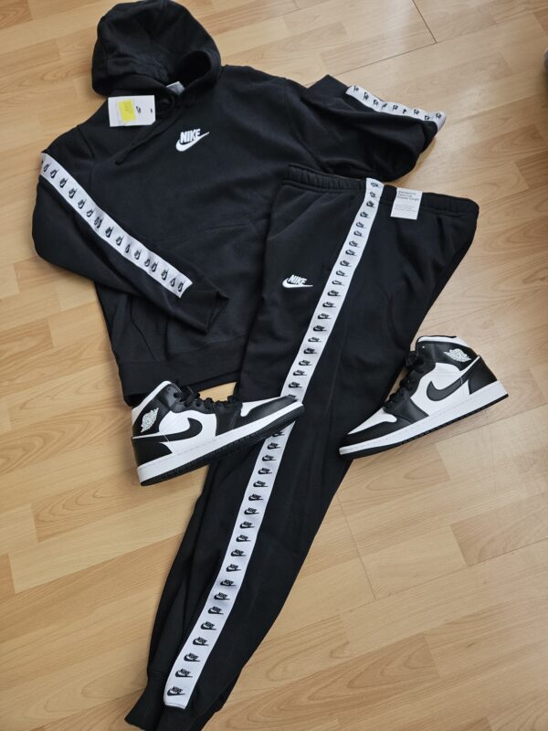 Air Jordan 1 Mid "Panda" utcai cipő - Image 8