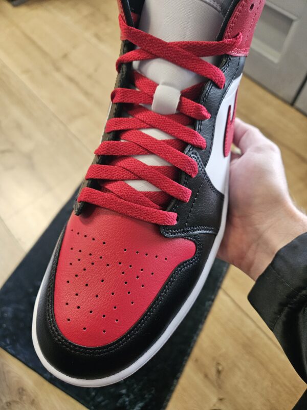 Air Jordan 1 Mid "Alternate Bred Toe" - Image 3