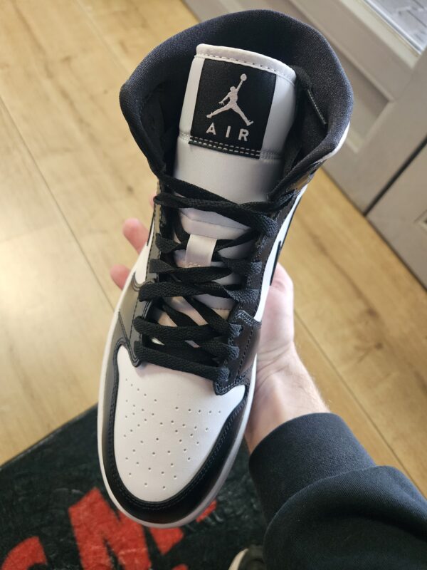 Air Jordan 1 Mid "Panda" utcai cipő - Image 4