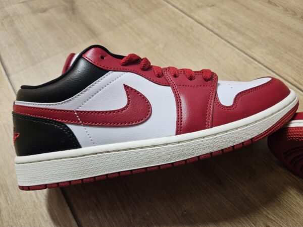 Air Jordan 1 Low "Reverse Black Toe" - Image 3