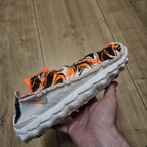 NIKE Ispa Mindbody "Total Orange"