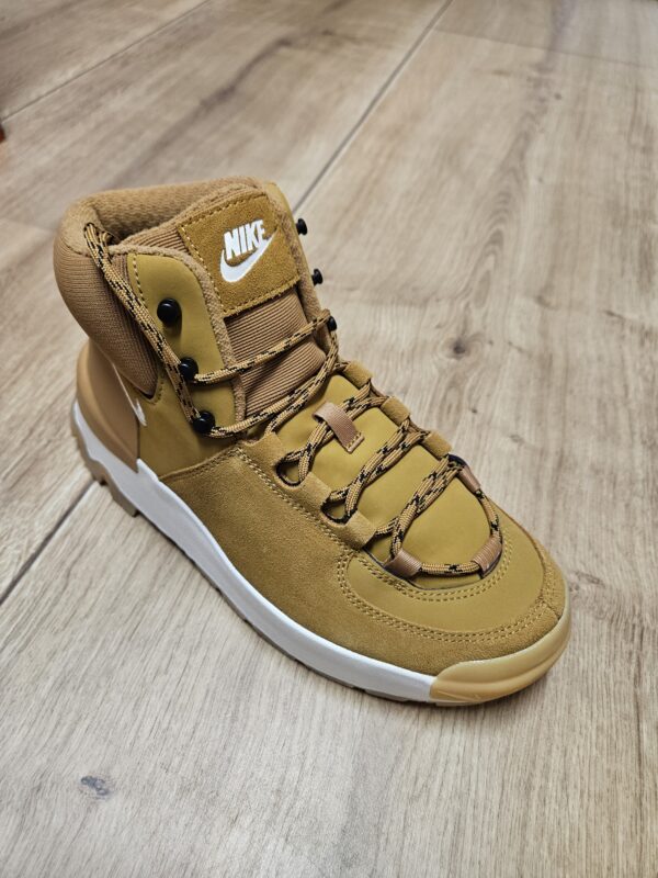 Nike Classic City Boot női téli cipő - Image 4
