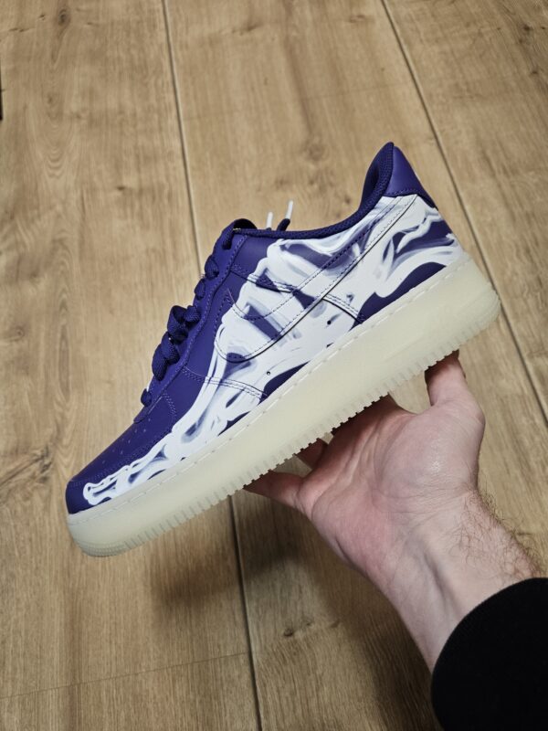 NIKE AIR FORCE 1 LOW '07 QS PURPLE SKELETON HALLOWEEN