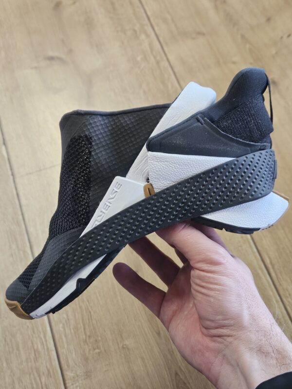 Nike GO FlyEase 'Black Gum'