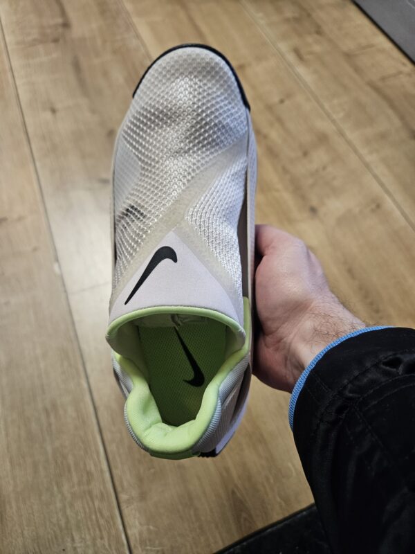Nike Go FlyEase "Ghost Green" - Image 5