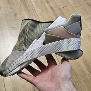 Nike Go FlyEase "Light Army"