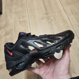 Supreme X  Nike Air Max 96 'Black'