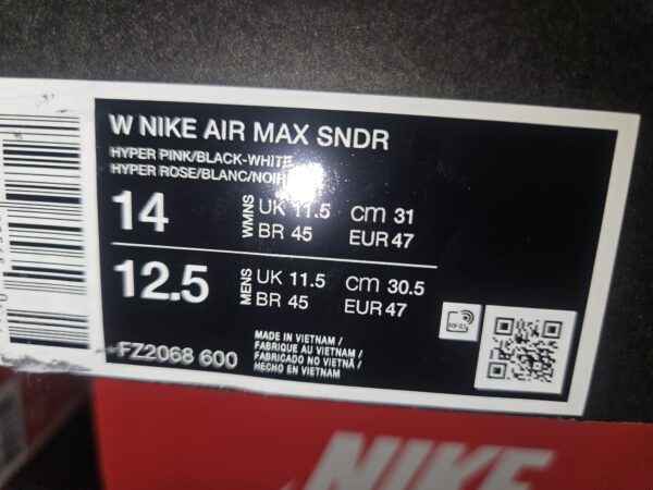 Nike Air Max Sunder "Hyper Pink/ Black" - Image 3